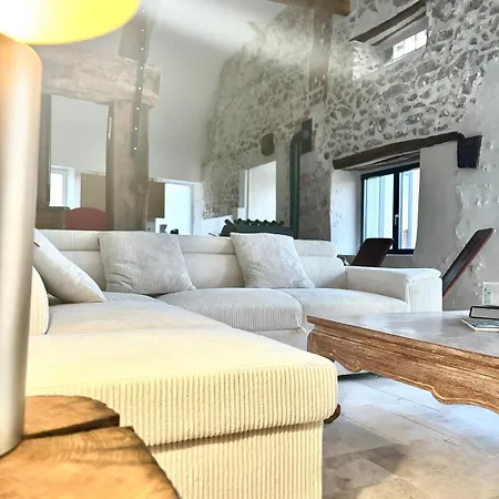 Casa vacanze Domaine De Tincourt, Authentic Champagne House Venteuil