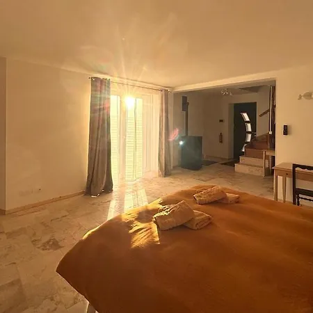 Domaine De Tincourt, Authentic Champagne House Casa vacanze