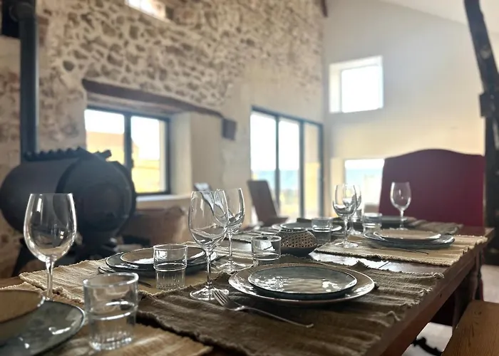 Holiday home Domaine De Tincourt, Authentic Champagne House *