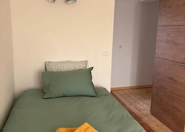 Domaine De Tincourt, Authentic Champagne House * Venteuil