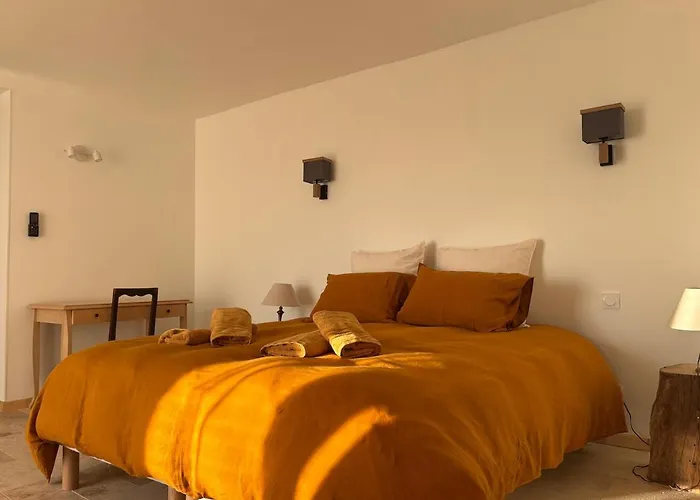 Holiday home Domaine De Tincourt, Authentic Champagne House Venteuil