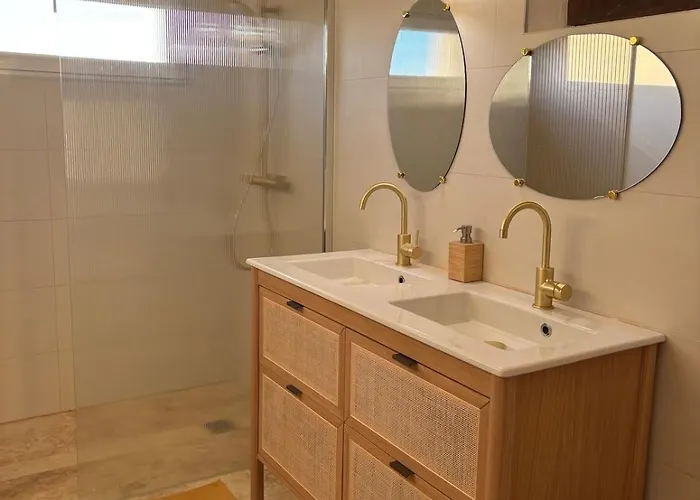 Domaine De Tincourt, Authentic Champagne House Holiday home Venteuil