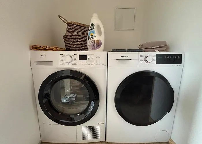 Holiday home Domaine De Tincourt, Authentic Champagne House *